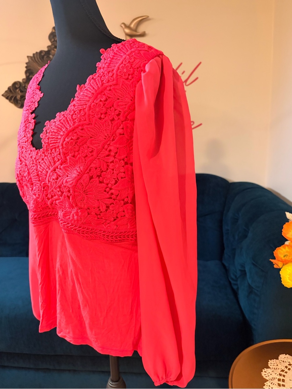 Boston Proper Pink Crochet Lace V-Neck Long Sleeve Blouse Size Large - Picture 3 of 8